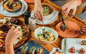 منتجع حياة ريجنسي العقبة أيلة